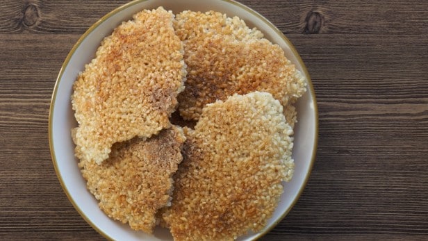 Mơ thấy ăn cơm cháy đánh đề con gì dễ trúng nhất ngày mai? 7 Mơ thấy ăn cơm cháy đánh đề con gì dễ trúng nhất ngày mai?